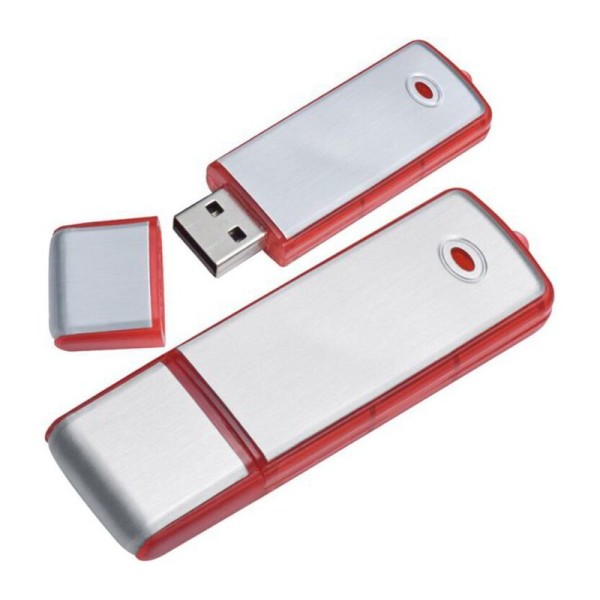 USB klúče v rôznych farbách a veľkostiach