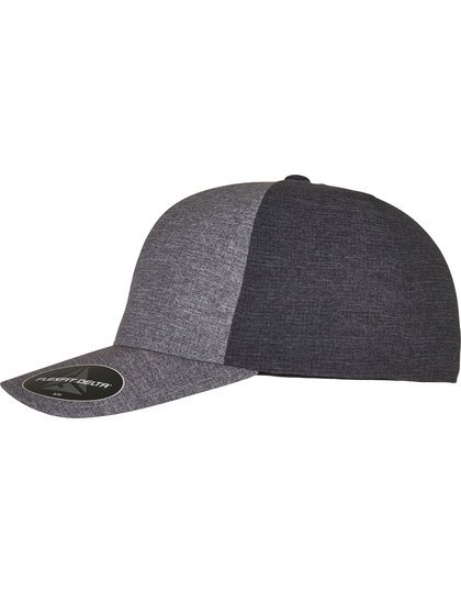 Šiltovka Flexfit Delta® Carbon Cap - 2 tóny