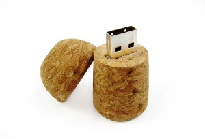 USB kľúč dizajn 245 - Reklamnepredmety