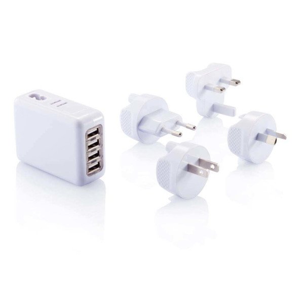 Cestovná zástrčka so 4 USB portmi